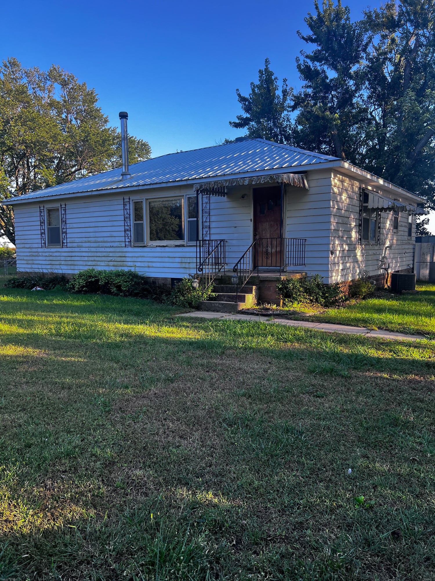 Archway Homebuyers helping family sell inherited property in Nebraska with no repairs needed.